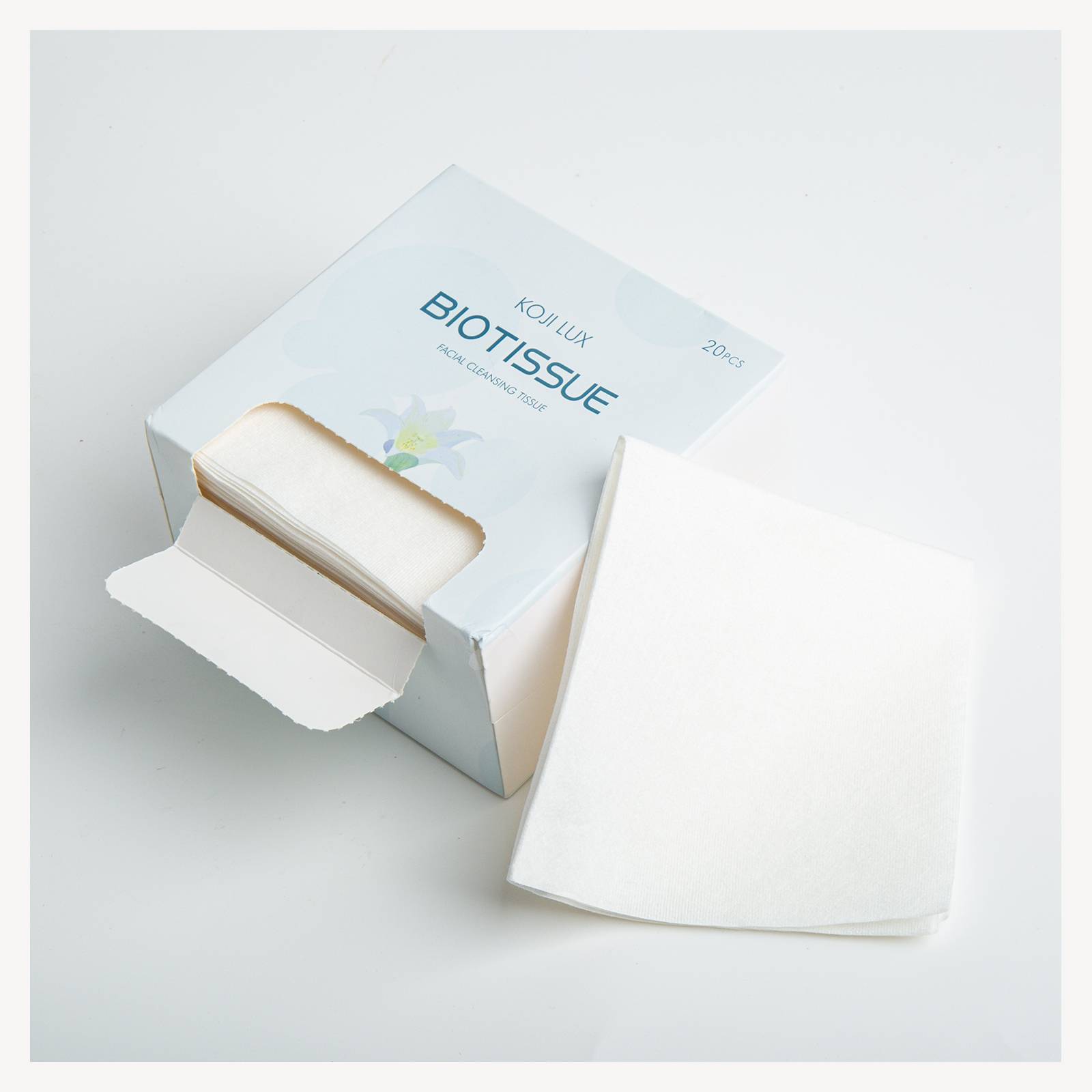 White loose powder puff